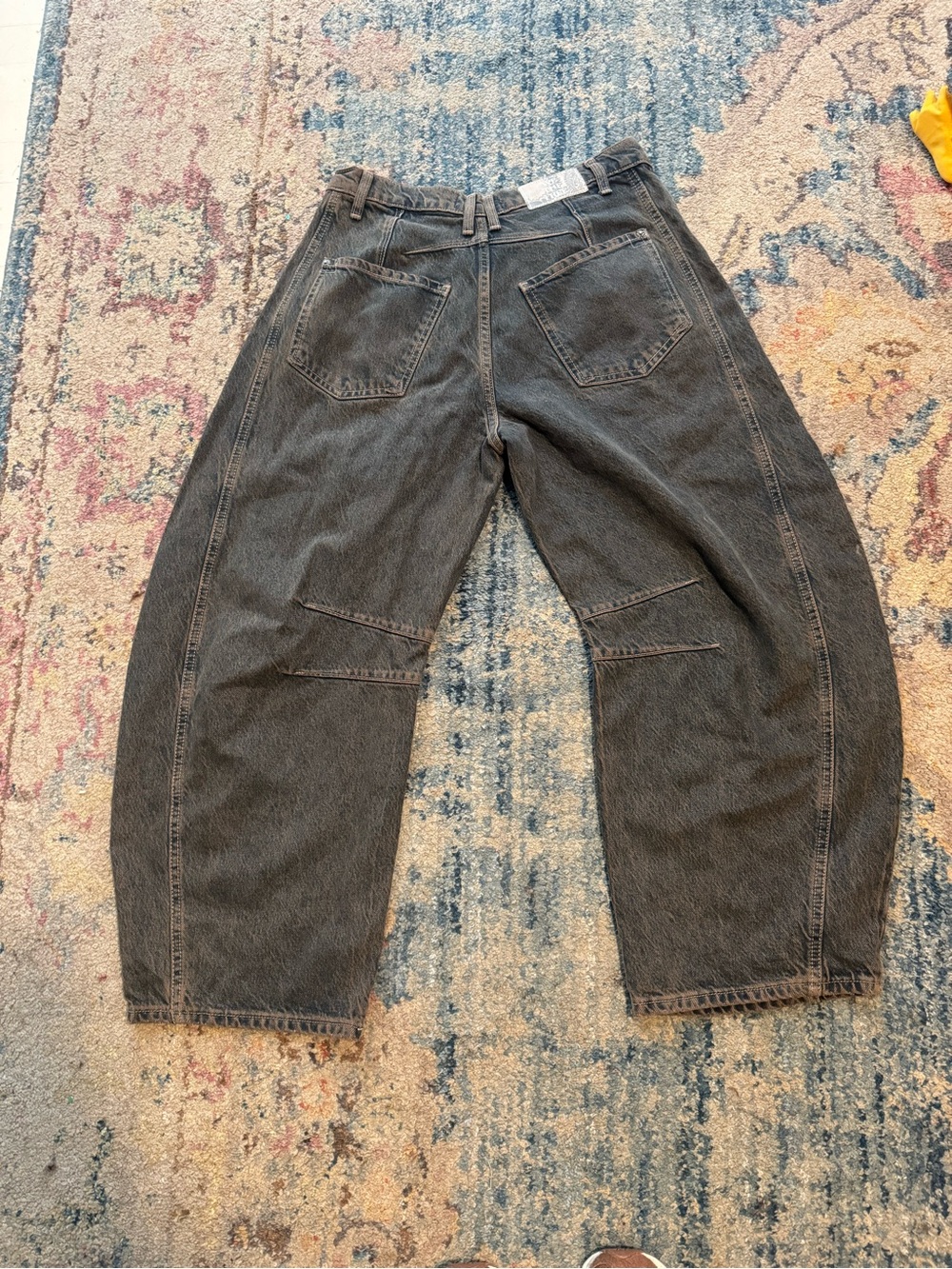 WE THE FREE GOOD LUCK MID-RISE BARREL JEANS IN ARCHIVE GREY - Picture 7 of 7